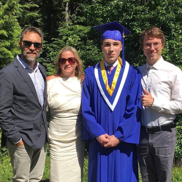 Meet your Posher, Wendi - Picture 1 of 1